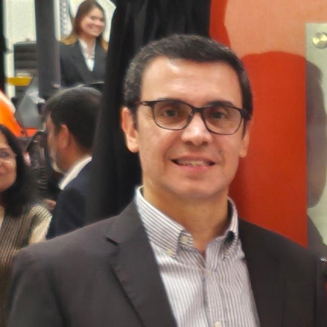 Retrato de David G. Zapata Leal
